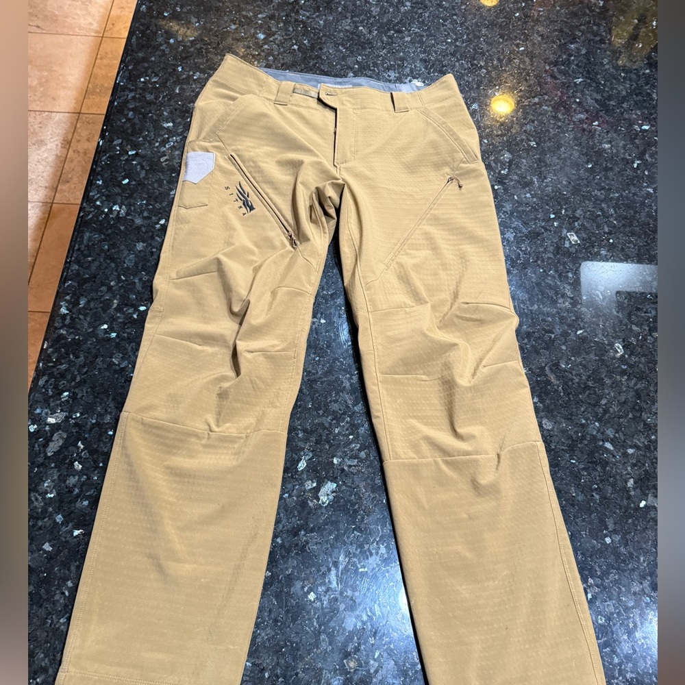 Sitka equinox size large